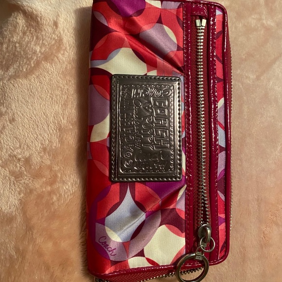 Poppy Coach Wristlet